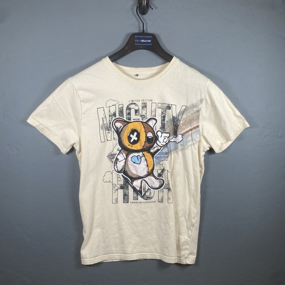 Southpole T-Shirt Limited Edition Mighty High Voodoo Bear Graphic Cream Men's L